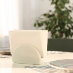 The Versatility and Importance of Paper Serviettes in Everyday Life