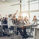 Jak klimatyzacja przemysłowa może poprawić efektywność pracy w firmie Jak skuteczne szkolenia z komunikacji marketingowej pomagają firmom osiągnąć sukces?