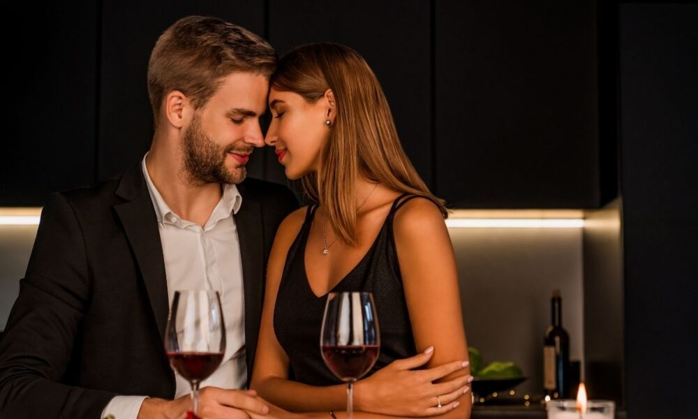 Jak zorganizować niezapomnianą kolację w romantycznej restauracji Sobremesa w Warszawie