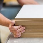 Innowacyjne podejście do produkcji desek i paneli: minimalizacja odpadów, maksymalna trwałość