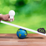 Emisja CO₂ w świadectwie energetycznym – co mówi o budynku?